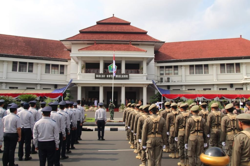 Malang Post Dandim 0833 Hadiri Upacara Peringatan Hari Pahlawan