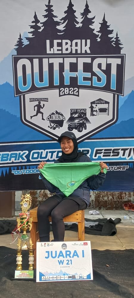 Mahasiswi Unisma Juara 1 Nasional Lebak Outdoor Festival