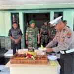 Kejutan Spesial Hut TNI Ke - 79, Polresta Malang Kota Berikan Tumpeng Kepada Kodim 0833 Beserta Jaja...