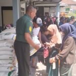 Peran Aktif Babinsa Pandanwangi Dalam Penyaluran Bantuan Pangan