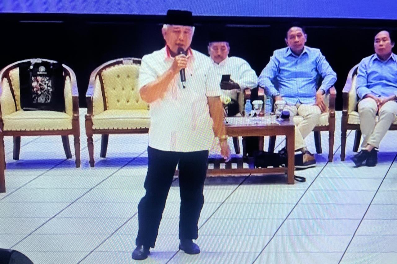 Abah Sanusi Tanpa ‘Ngerpek’ Hadapi Enam Paslon di Malang Raya