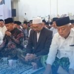 Datangi Kediaman Abah Sanusi, Puluhan Kiai Malang Selatan Minta Kembali Jadi Bupati