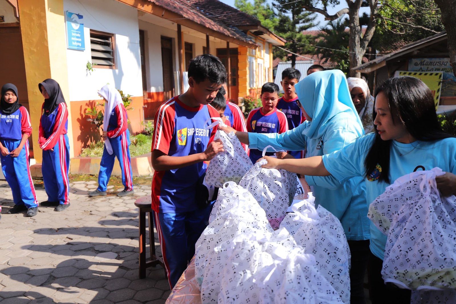 Gerakan Nasional Aksi Bergizi, Wujudkan Generasi Emas 2045