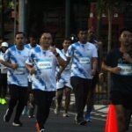 Dandim 0833 Lari Bersama Ribuan Peserta Emba Run Malang 10K