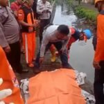 Tanah Amblas, Penjaga Warung Kelontong Tewas Hanyut Terbawa Arus 