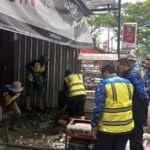 Tangani Banjir Soekarno Hatta, Warung Rokok Liar Ditertibkan