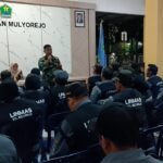 Wujudkan Kondusifitas Wilayah Babinsa Mulyorejo Hadiri Pembinaan Linmas
