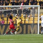 Pemain Arema Berpita Hitam, Adi Satryo Kembali Terbaik