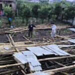 Hujan Deras Disertai Angin Kencang Terjang Kota Batu, 11 Rumah dan Satu Greenhouse Rusak