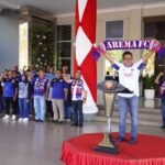 Among Tani Membiru, Pemkot Batu Kompak Pakai Atribut Arema di HUT ke-38