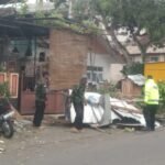 Putting Beliung Hajar Puluhan Rumah di Dau. Di Jalibar Pohon yang Tumbang