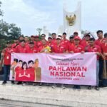 Alfamart Malang Gelar Kegiatan Bersih-Bersih TMP untuk Peringati Hari Pahlawan