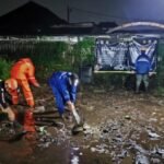 Akar Masalah Banjir Dicari, Kayu hingga Sampah Pertanian Jadi Penyebab