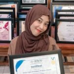 Mahasiswi FMIPA UB Juara I Videografi Kehidupan Pesantren Sebagai Ruang Tumbuh Ilmu, Iman dan Karakt...