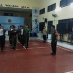 Babinsa Bandungrejosari Sigap Latih Linmas Tingkatkan Kesiapsiagaan Wilayah