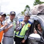 Satlantas Polres Malang Sapa Pemudik, Ingatkan Utamakan Keselamatan di Jalan