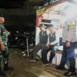 Sinergi Babinsa dan Bhabinkamtibmas Kota Lama Jaga Kondusifitas Wilayah Lewat Patroli
