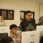 Peserta Wajib Lepas Sepatu: UM Awasi UTBK Tegas dan Terukur