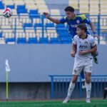 Kena 'Semprot' Marcos Santos, Agresivitas Singo Edan di Babak Kedua Gagal Selamatkan Derbi Jatim