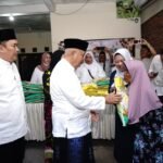 Suling Bupati Sanusi di Pakis: Gandeng Waroeng Gombres, Bagikan Beras hingga Buka Layanan Dinas Grat...