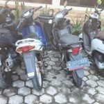 Asyik Geber Gas di Exit Tol Pakis Tengah Malam, Belasan Pembalap Liar Dikepung Polisi