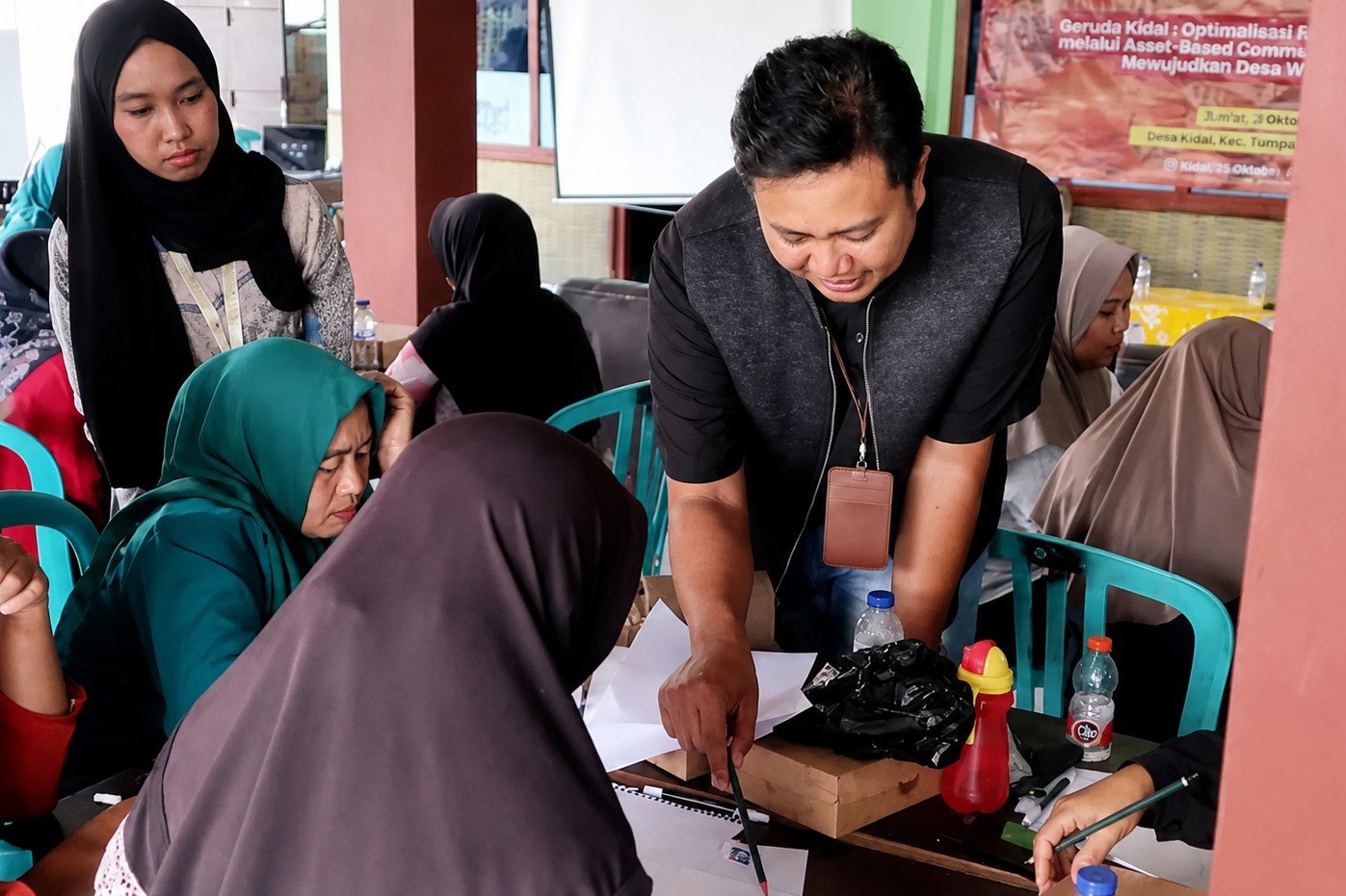 malang-post.com - Bangkitkan Batik Candi Kidal: Universitas Negeri Malang Gelar Pelatihan Rancang Motif