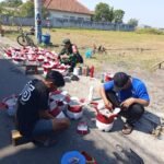 Semangat Gotong Royong, Babinsa Lowokwaru dan Warga Bersihkan Lingkungan Sambut Hari Kemerdekaan