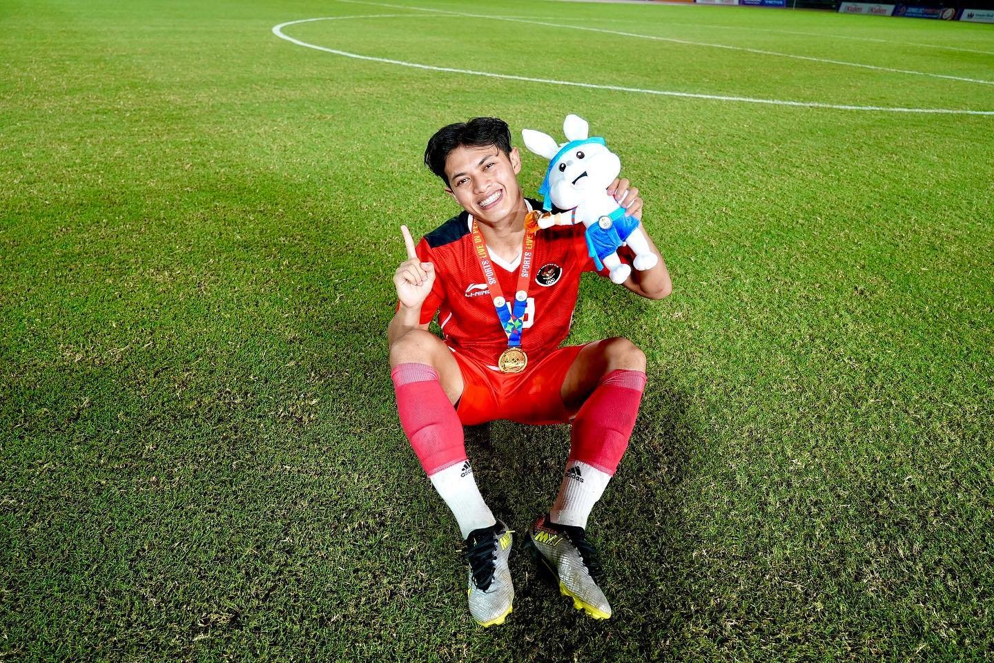 malang-post.com - Bukan Pinjaman, Arema Tebus Dewangga dari Persib Dua Musim