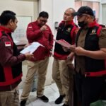 Dugaan Korupsi Ambulans Rp8,4 Miliar Bergulir, Jaksa Sita 50 Bendel Dokumen Penting dari Dinkes Mala...