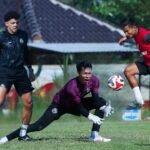 Pelatih Arema Marcos Santos Berburu Pemain ke Pelosok Brasil