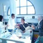 Jenguk Lima Korban Kecelakaan Damkar, Wali Kota Batu Pastikan Penanganan Medis dan Asuransi Tuntas