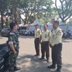 Perkuat Kemitraan dan Kepedulian Lingkungan Babinsa Tunggulwulung Komsos Bersama Warga