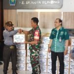 Babinsa Blimbing Salurkan Bingkisan untuk Linmas sebagai Bentuk Apresiasi