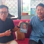 Duet Jurnalis Senior Luncurkan Novel ‘Gemblak Terakhir’