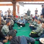 Buka Ruang Dialog Tanpa Sekat, Cak Nur Jamu Ratusan Pasukan Kuning di Rumah Dinas Wali Kota Batu