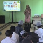 UM Dorong Pesantren Mandiri, Latih 37 Santri Generasi Taqwa Wajak Olah Talas dan Petai Jadi Produk B...