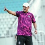 Badai Cedera Lini Depan Singo Edan: Marcos Santos Ubah Skema Arema FC Jadi Lebih Vertikal
