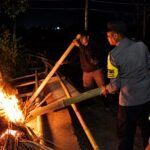 Polres Malang Bakar Arena Sabung Ayam di Pagelaran