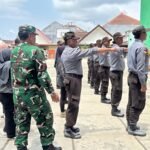 Babinsa Pisangcandi Dampingi Satlinmas, Perkuat Kesiapsiagaan Lewat Latihan PBB