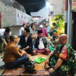 Patroli Dialogis Malam, Babinsa Buring Dekatkan Diri dengan Warga