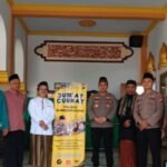 Polsek Sumberpucung Gelar Jumat Curhat di Ponpes Barokatul Qur’an, Kapolsek Ingatkan Pengawasan Sant...