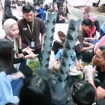 Atasi Lahan Sempit, Malang Enviro Action UB Terapkan Urban Farming Vertical Garden di Tunjungsekar