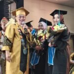 Satu-Satunya di Indonesia: Wisudawan UIBU Malang Langsung Terima Ijazah Asli Usai Pengukuhan