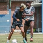Marcos Santos Soroti Koneksi Penyerang Nomor 9 di Arema FC