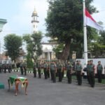 Dandim 0833 Pimpin Sertijab Danramil dan Perwira Staf serta Lepas Prajurit Pindah Satuan