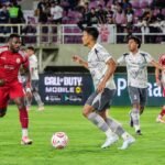 Diwarnai Checking VAR dan Keputusan Kontroversial Wasit: Kas Hartadi Soroti Tensi Panas di Solo