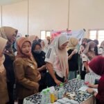 BLT DBHCHT Disalurkan ke Pekerja Pabrik Rokok, Lathifah: Cukai Legal Pendapatan Negara