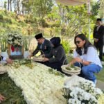 Hormati Pendahulu, Cak Nur Ziarah ke Makam Imam Kabul dan Eddy Rumpoko