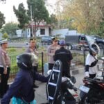 Cegah Panic Buying, Kapolres Batu AKBP Panji Gedhe Cek Pasokan BBM di SPBU